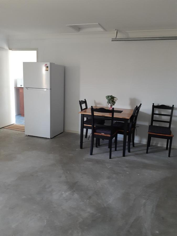 Blk Stays Guest House Deluxe Units Morayfield Екстериор снимка