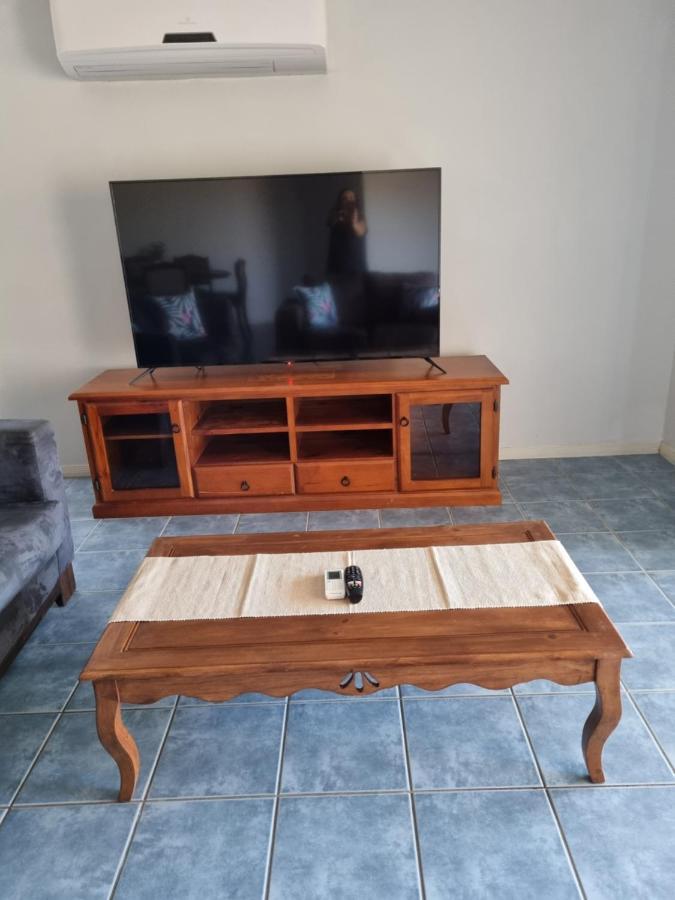 Blk Stays Guest House Deluxe Units Morayfield Екстериор снимка