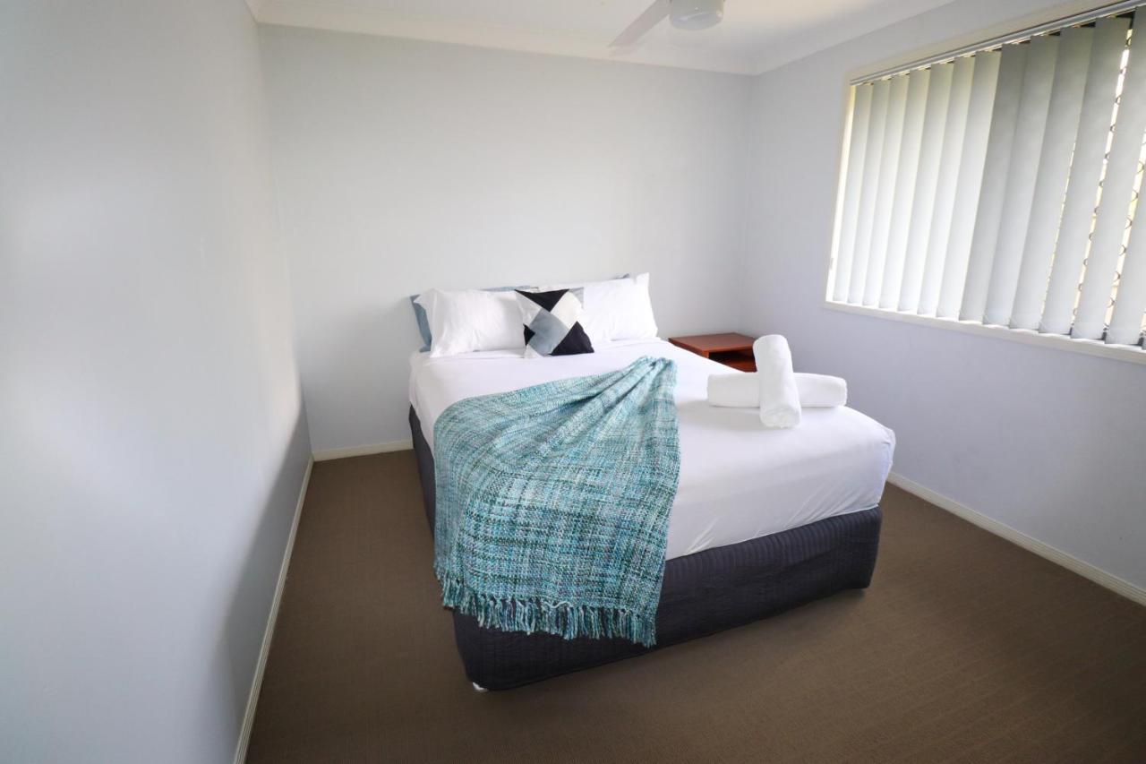 Blk Stays Guest House Deluxe Units Morayfield Екстериор снимка