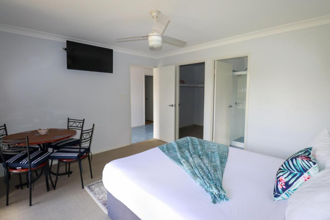 Blk Stays Guest House Deluxe Units Morayfield Екстериор снимка